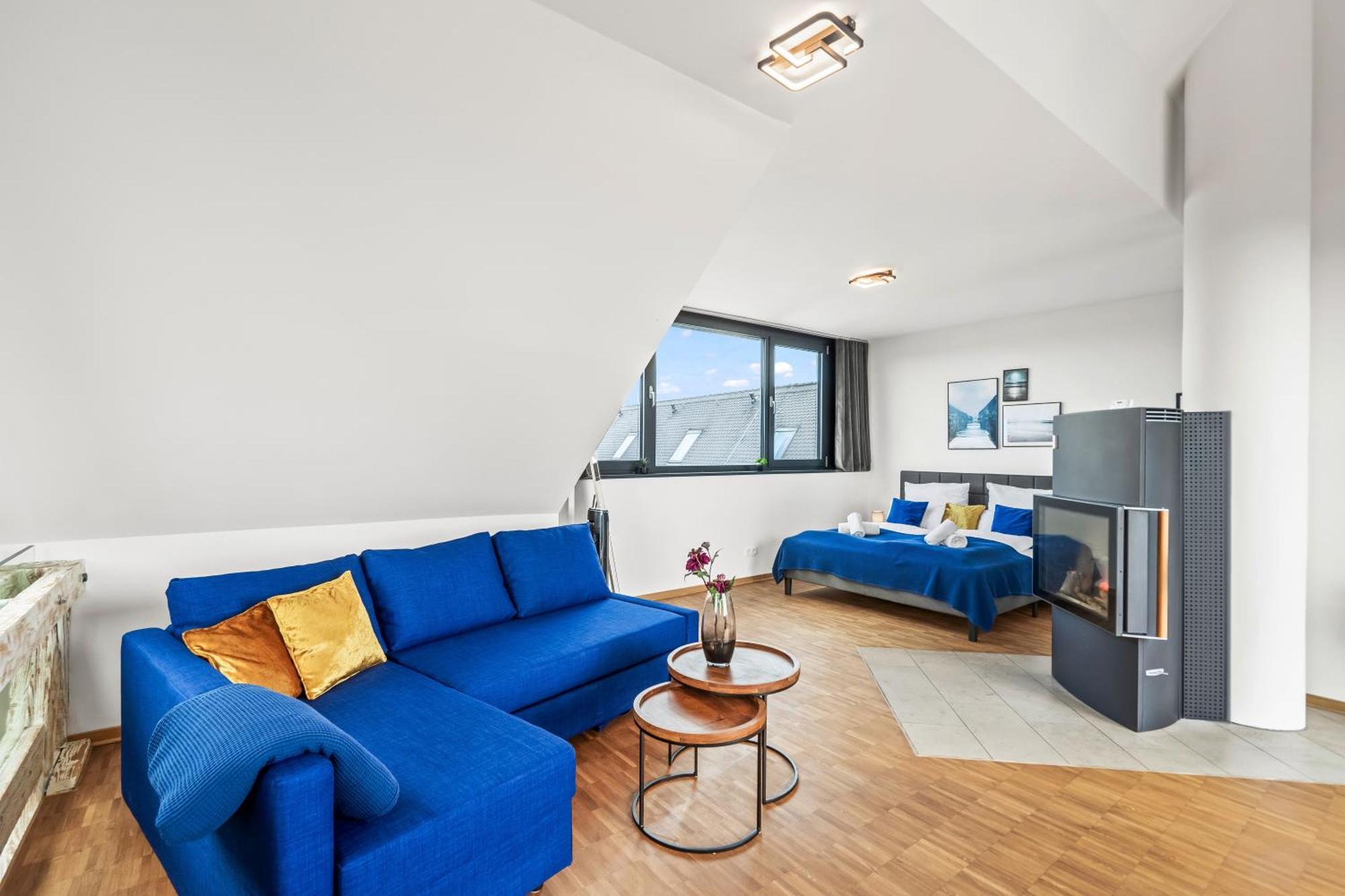Dnd Design Loft I 170Qm I Parken I Balkon I Workstation I Netflix I Kaffee I Waschmaschine I Trockner I Xbox I Ausblick Apartment Wurzburg Luaran gambar