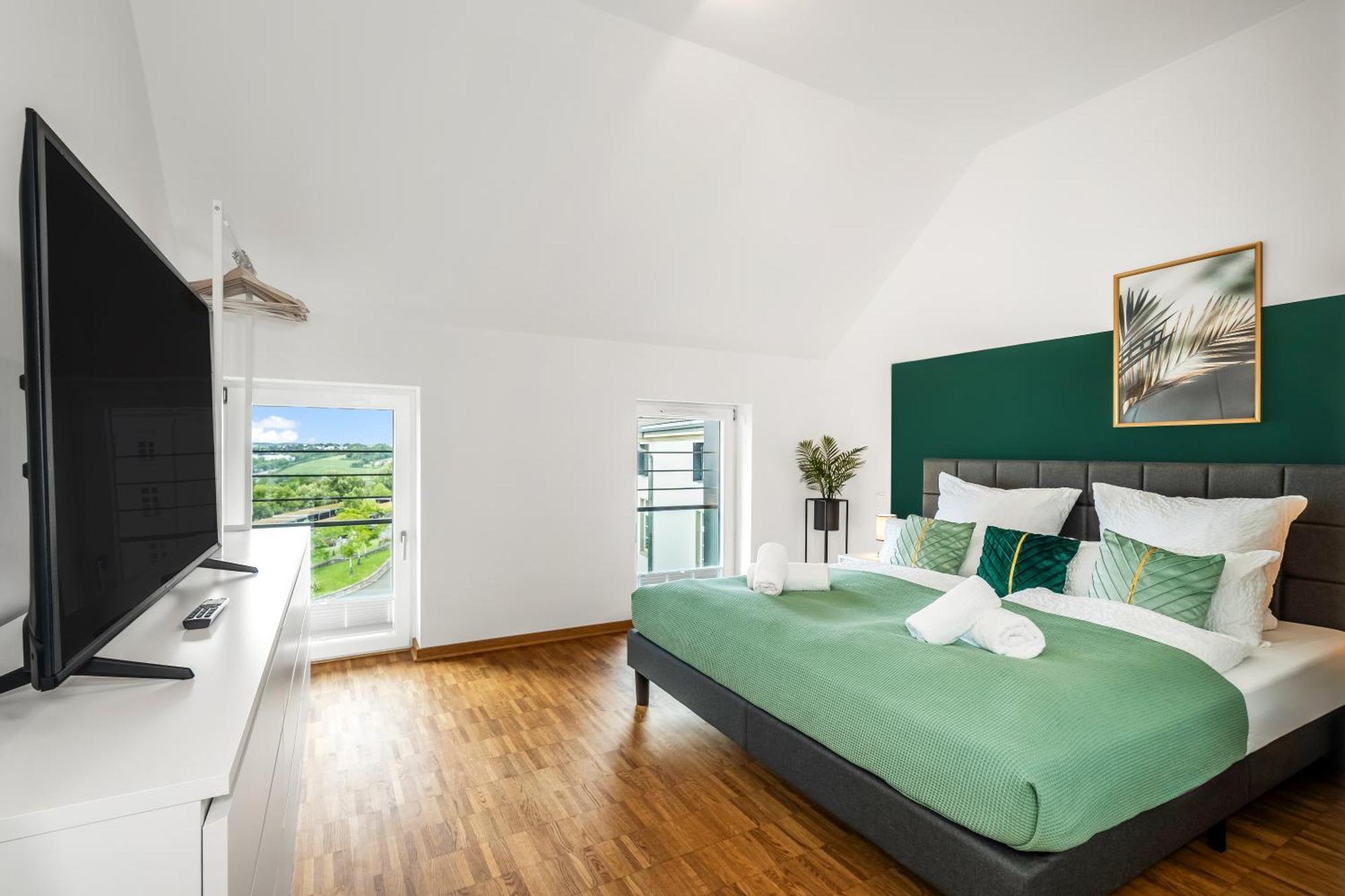 Dnd Design Loft I 170Qm I Parken I Balkon I Workstation I Netflix I Kaffee I Waschmaschine I Trockner I Xbox I Ausblick Apartment Wurzburg Luaran gambar