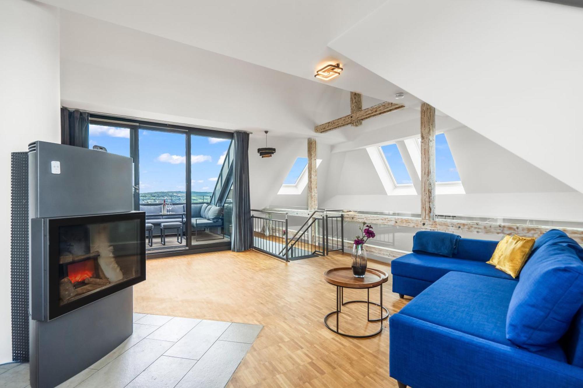 Dnd Design Loft I 170Qm I Parken I Balkon I Workstation I Netflix I Kaffee I Waschmaschine I Trockner I Xbox I Ausblick Apartment Wurzburg Luaran gambar